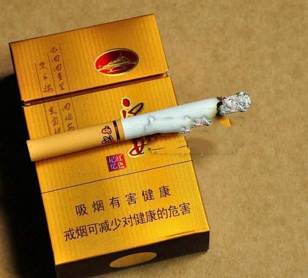 它是口感最好的延安烟,包装情怀感代入很强,你抽过吗?